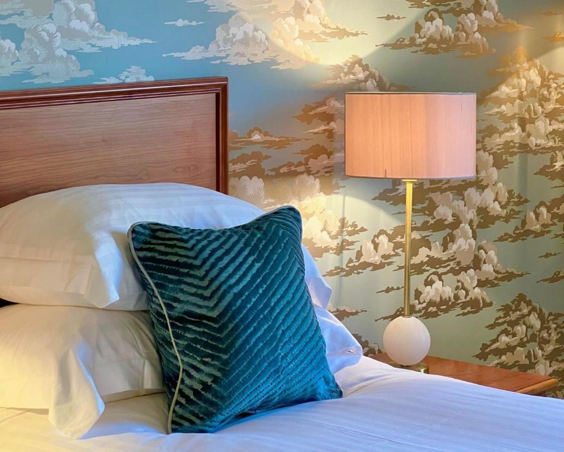 Garvock House Hotel 던펌린 외부 사진