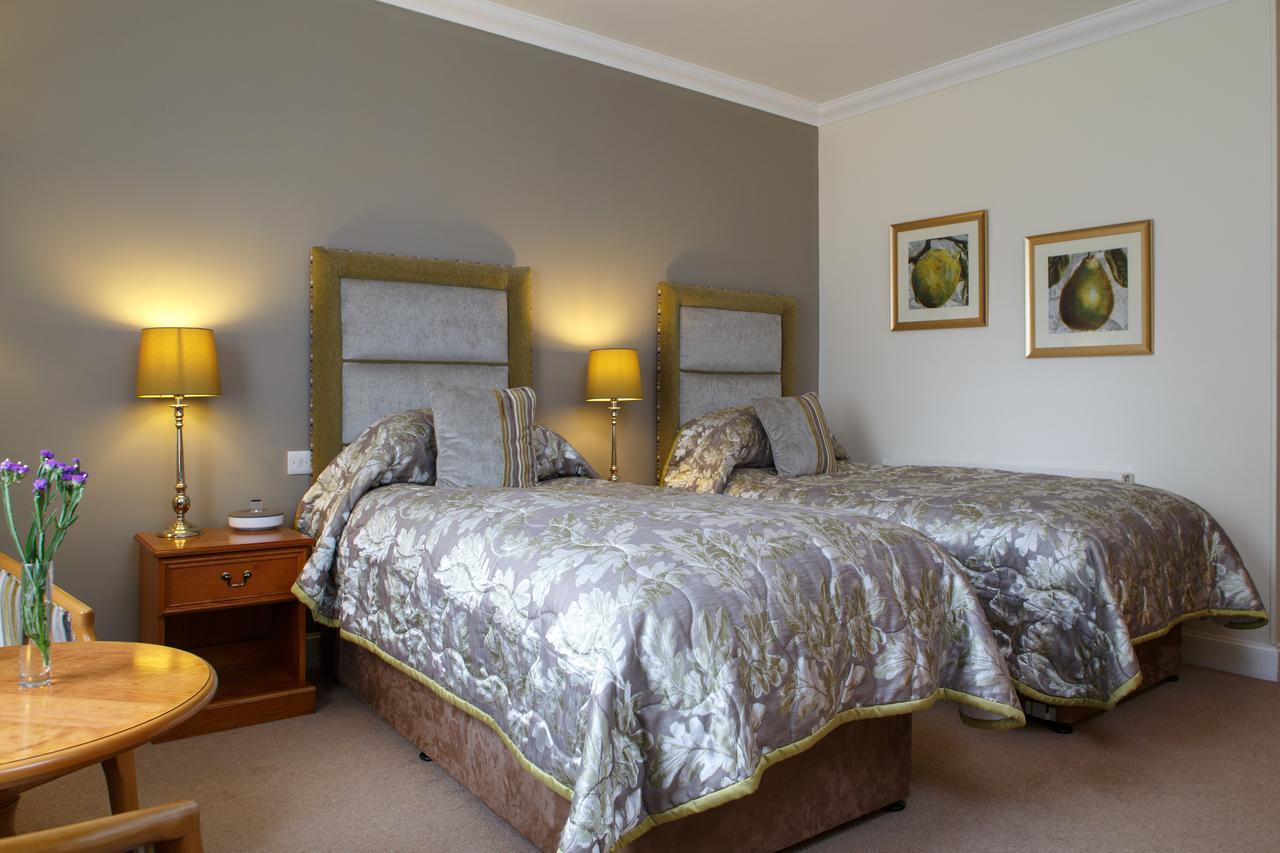 Garvock House Hotel 던펌린 외부 사진
