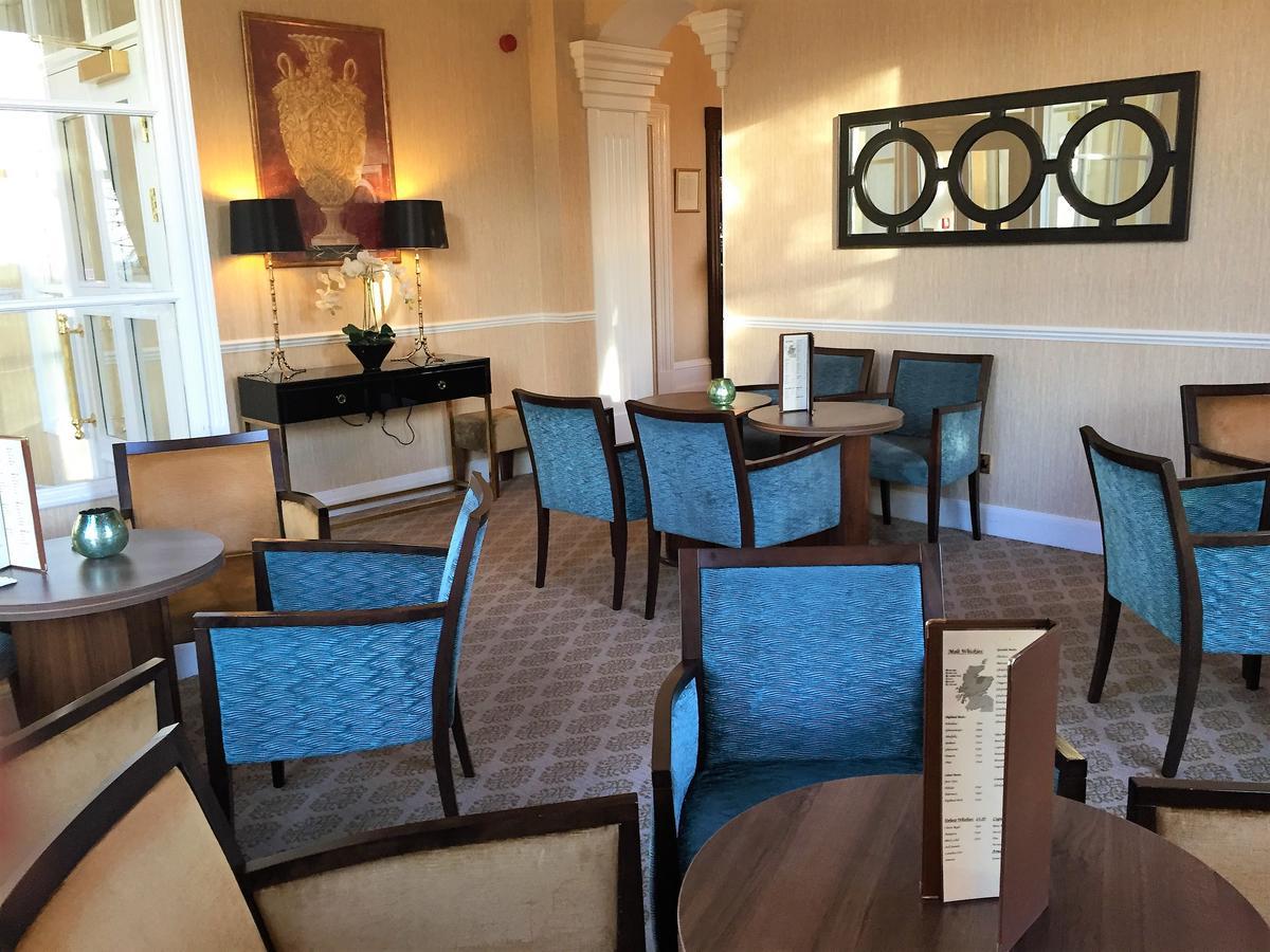 Garvock House Hotel 던펌린 외부 사진