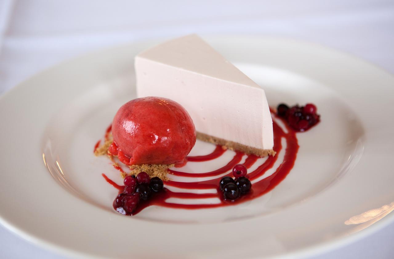 Garvock House Hotel 던펌린 외부 사진