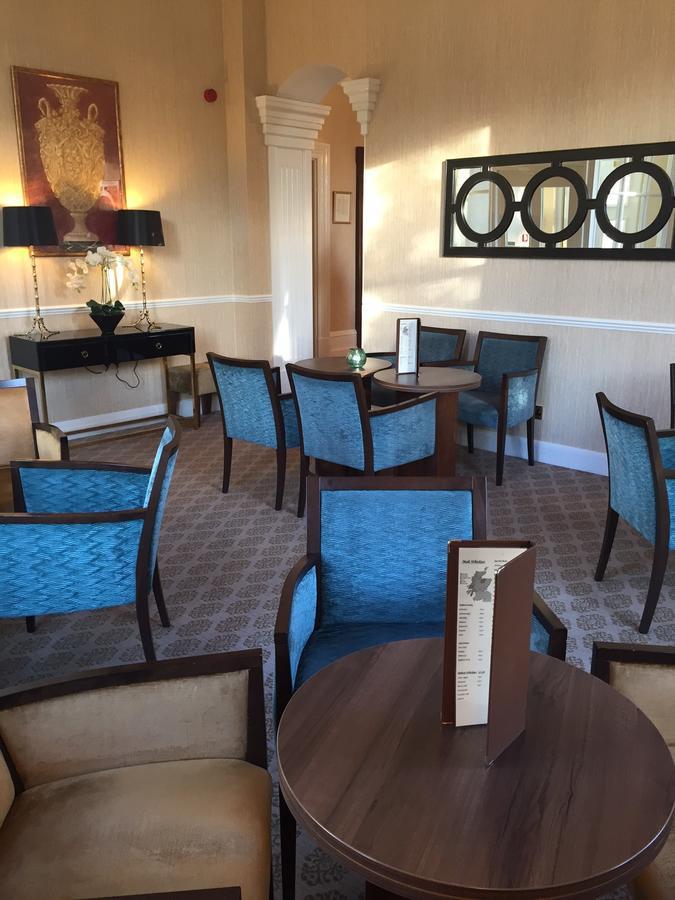 Garvock House Hotel 던펌린 외부 사진